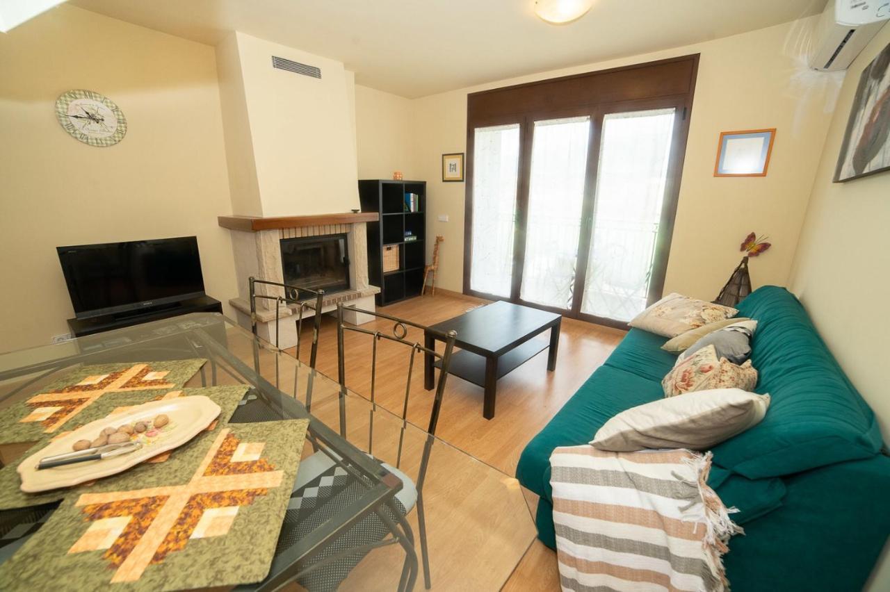 Apartaments Espai D'Ажер Экстерьер фото