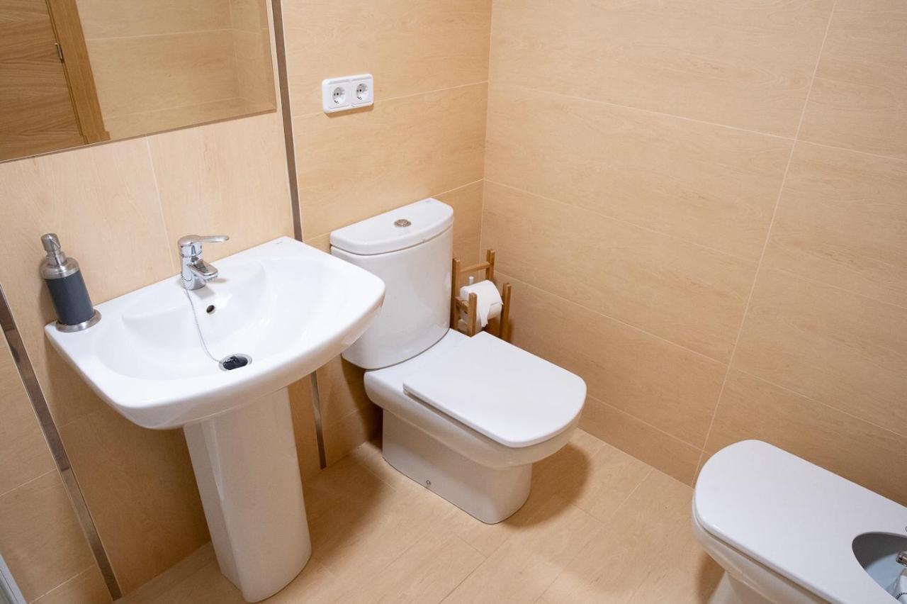 Apartaments Espai D'Ажер Экстерьер фото