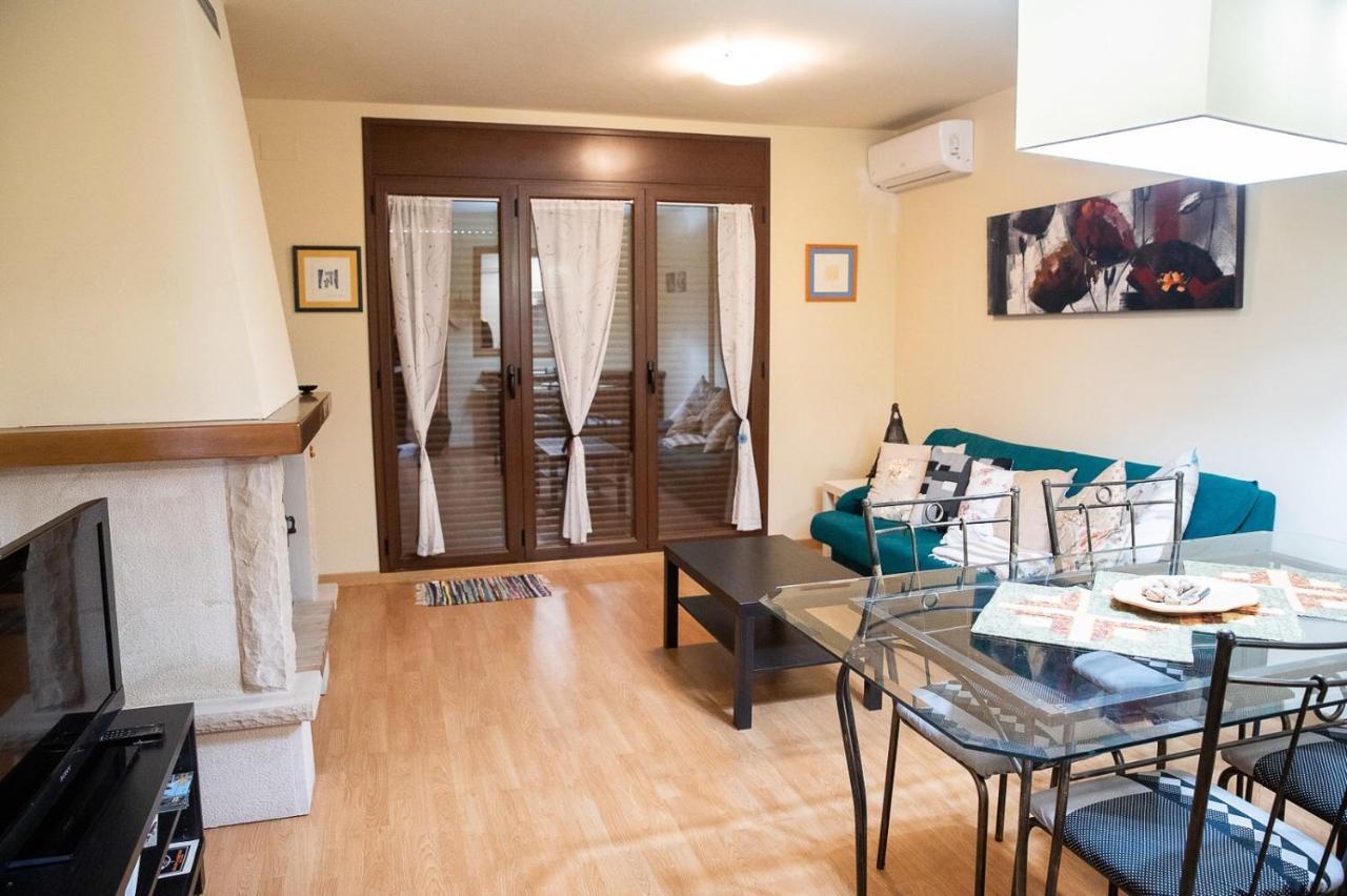Apartaments Espai D'Ажер Экстерьер фото
